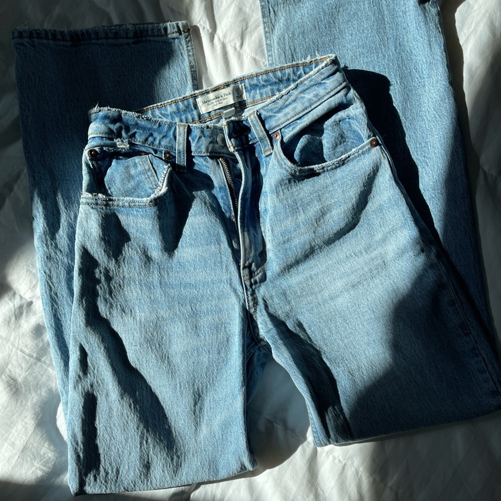 Abercrombie curve love 90’s relaxed Jean